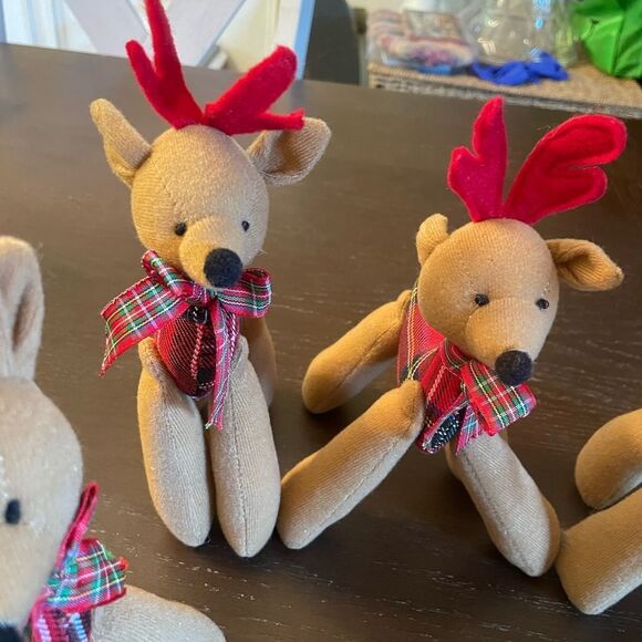 4 Vintage Reindeer Plush Christmas Reindeers - Picture 4 of 14